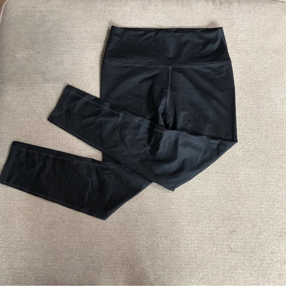 Fabletics cropped leggings